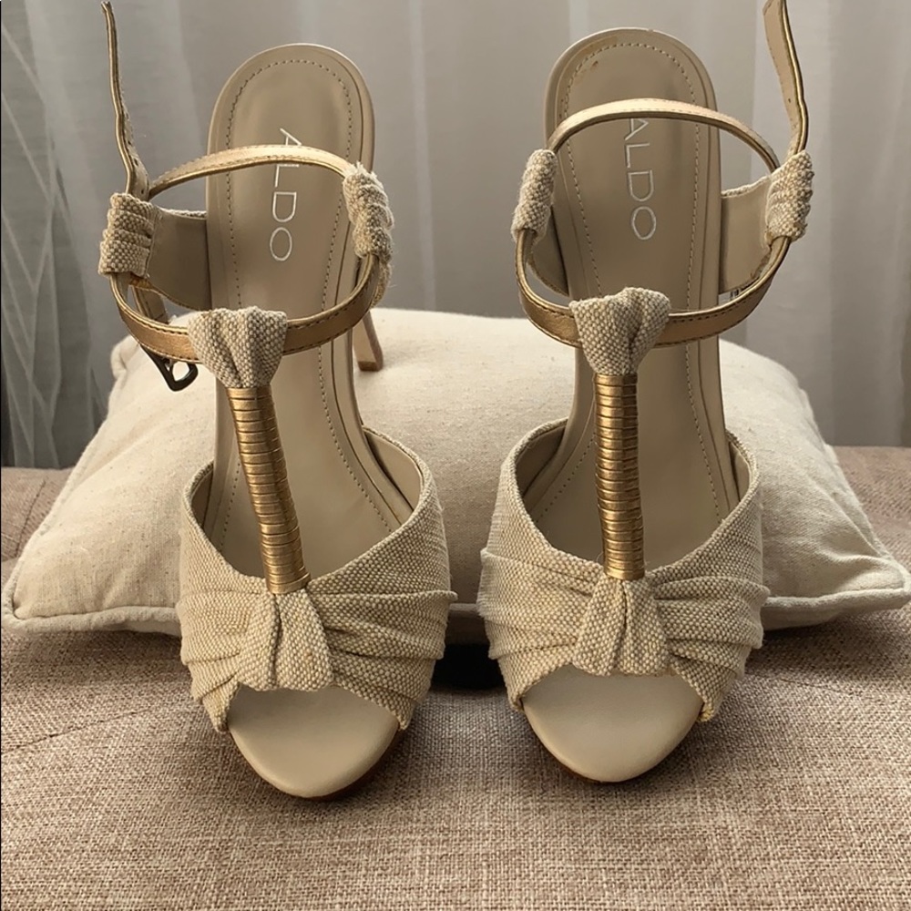 Women’s Aldo shoes